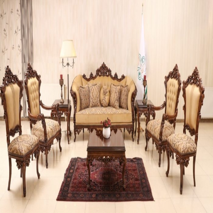 مبل کلاسیک لیون